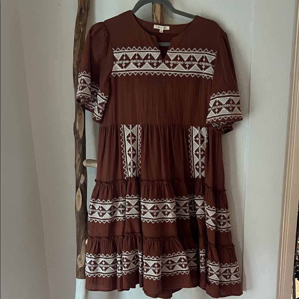 tea n rose rust brown embroidered top